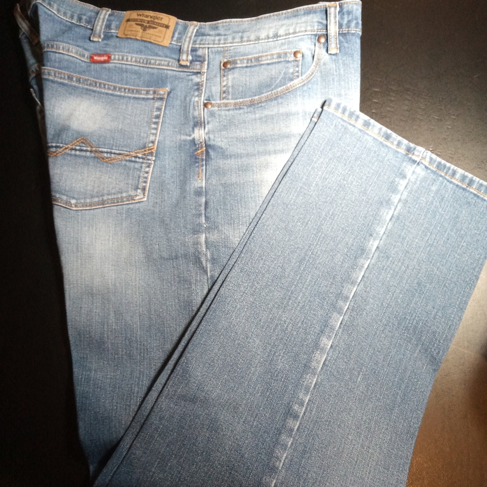 Wrangler Relaxed Boot Denim jeans